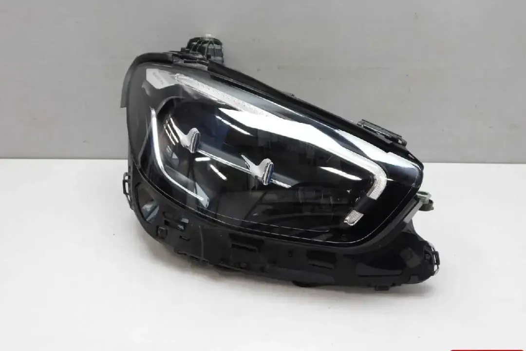 A213 LAMP UNIT - Right